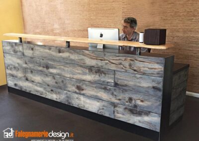 Bancone in vero legno