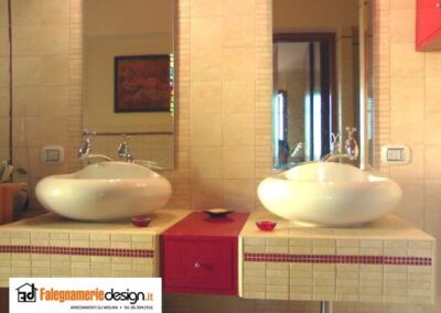 cassettino bagno in legno