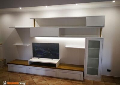 parete minimal in stile moderno per soggiorno con mobile per tv