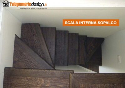 Scale in vero legno per soppalco