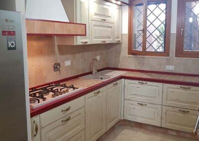 cucina rustica su misura in legno