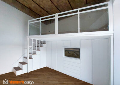 soppalco bianco in legno