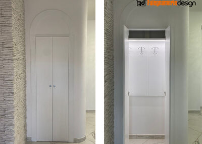 Armadio per ingresso con illuminazione