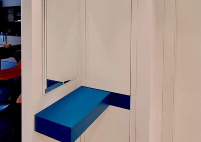 Armadio a muro con console