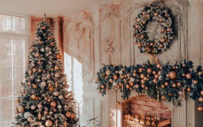 Natale 2023: tendenze di colore per arredare la tua casa