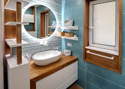 Bagno su misura con divisorio