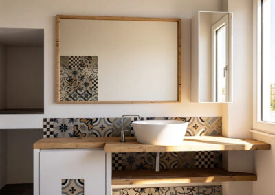 Mobile bagno in vero legno