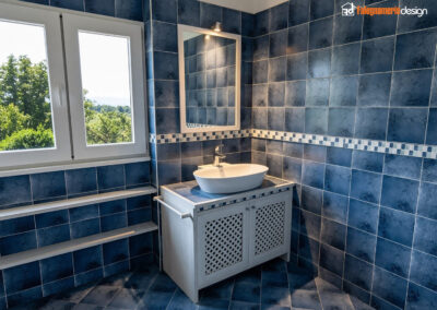 Mobile bagno con lavabo da appoggio
