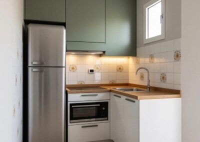 Cucina piccola ad angolo