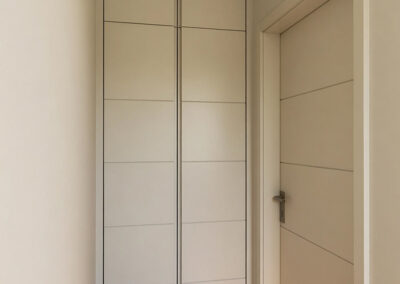 Mobile per ingresso in legno